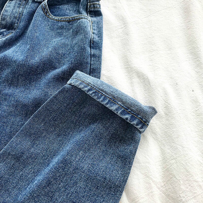 High Waisted Women's Jeans in Korean Style High Waisted Women's Jeans in Korean Style
