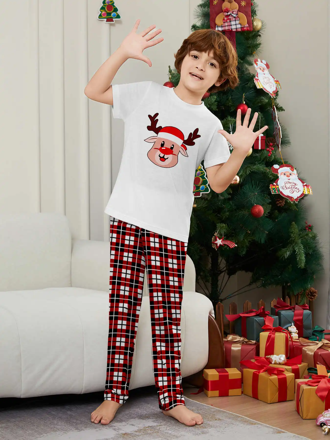 New Year's Costumes Short Sleeve Christmas Pyjamas Set Adults Kids Matching Outfits Cute Elk Print T-shirt+Trousers Loungewear New Year's Costumes Short Sleeve Christmas Pyjamas Set Adults Kids Matching Outfits Cute Elk Print T-shirt+Trousers Loungewear