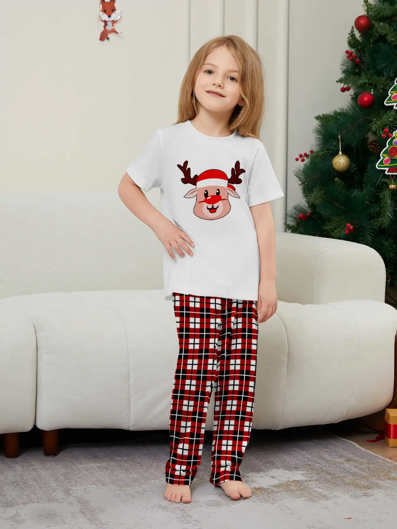 New Year's Costumes Short Sleeve Christmas Pyjamas Set Adults Kids Matching Outfits Cute Elk Print T-shirt+Trousers Loungewear New Year's Costumes Short Sleeve Christmas Pyjamas Set Adults Kids Matching Outfits Cute Elk Print T-shirt+Trousers Loungewear
