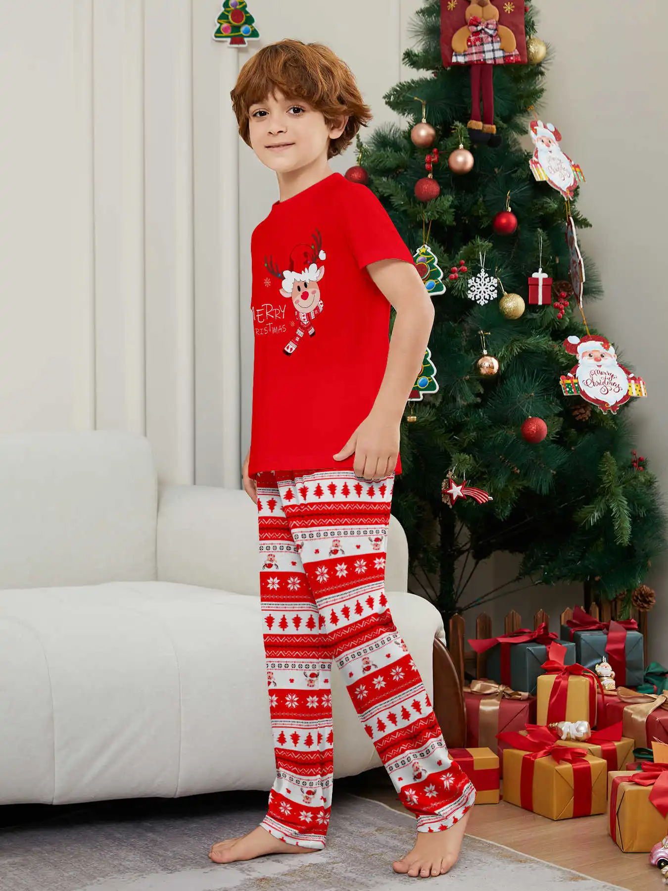 New Year's Costumes Short Sleeve Christmas Pyjamas Set Adults Kids Matching Outfits Cute Elk Print T-shirt+Trousers Loungewear New Year's Costumes Short Sleeve Christmas Pyjamas Set Adults Kids Matching Outfits Cute Elk Print T-shirt+Trousers Loungewear