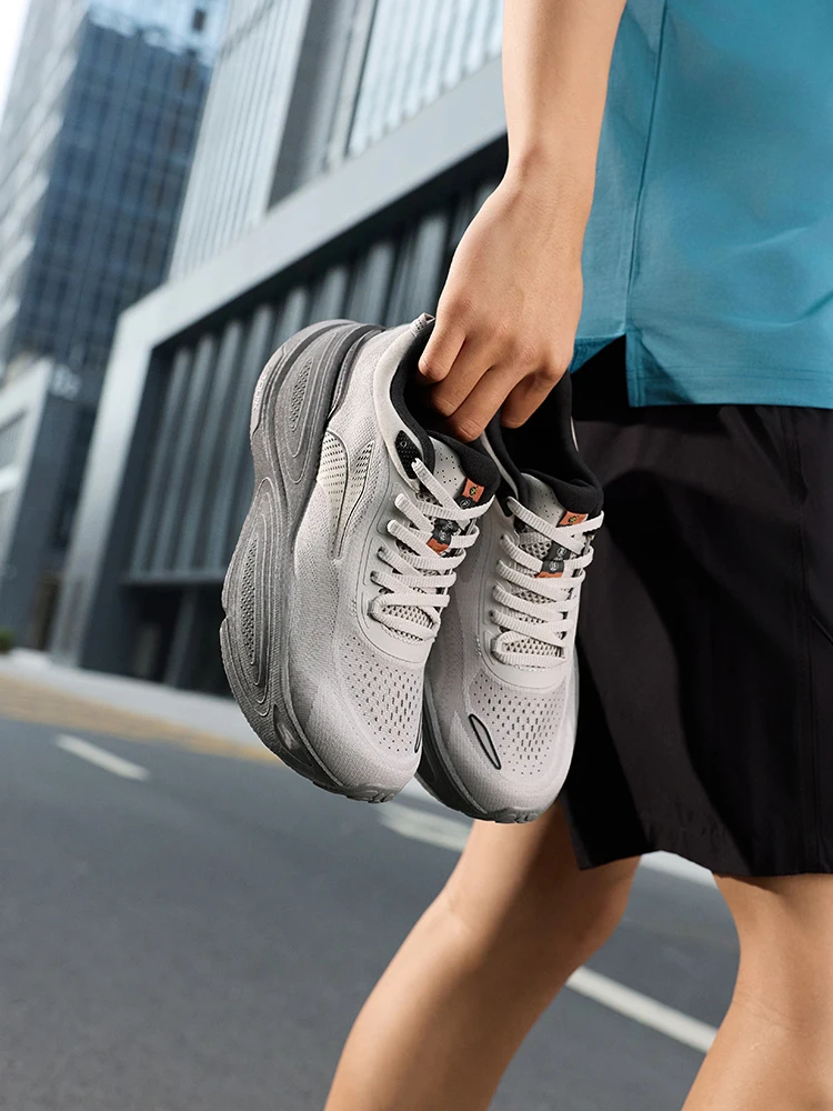 361 Degrees PopBlaze 6 Unisex Running Shoes New Lightweight Wear-resistant Comfortable Shock Absorb Sneakers Pantshoes 672622201 361 Degrees PopBlaze 6 Unisex Running Shoes New Lightweight Wear-resistant Comfortable Shock Absorb Sneakers Pantshoes 672622201