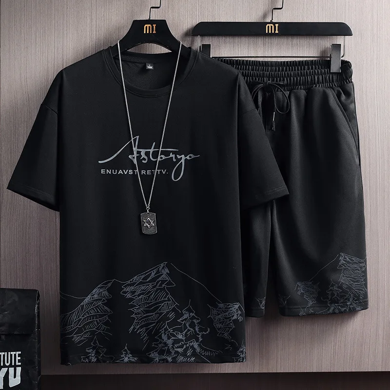 Peak suit black