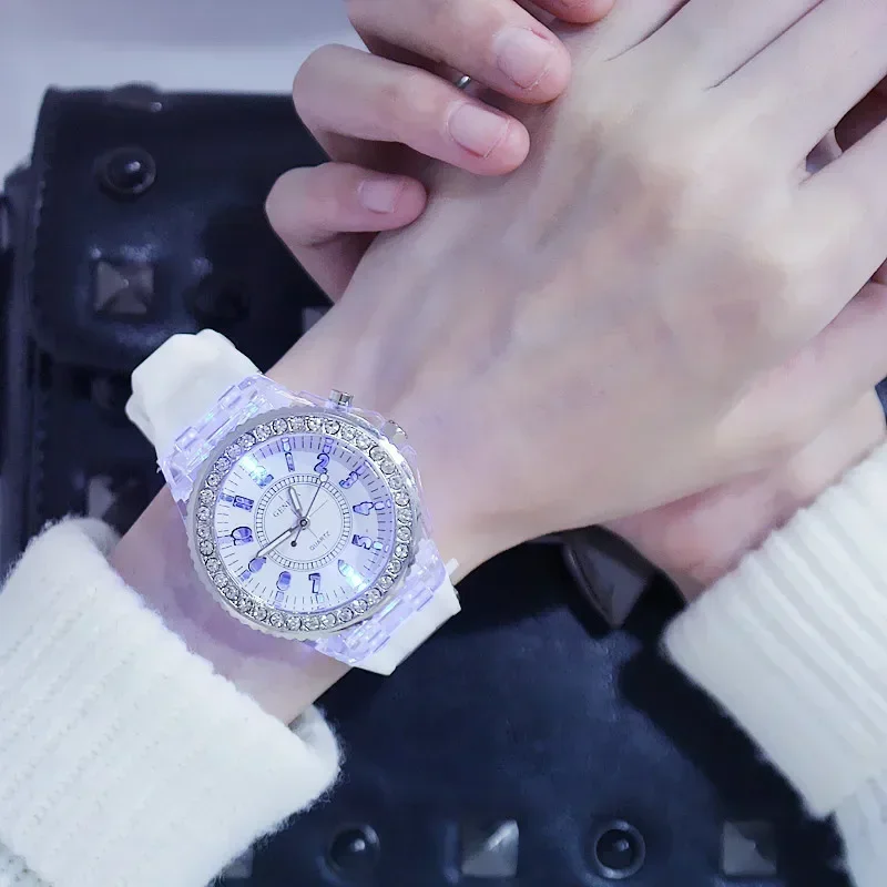led Flash Luminous Watch Personality trends students lovers jellies woman men's watches 7 color light WristWatch bayan kol saati - Image 4